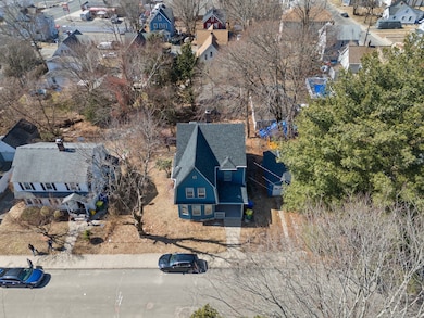 307 Dwight St, Waterbury, CT 06704 - photo 3