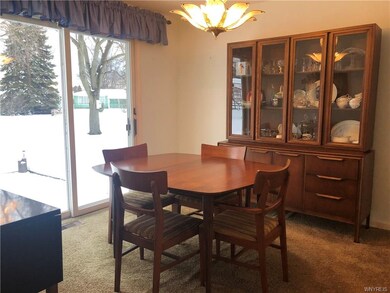 1278 Greenbrier Ln, North Tonawanda, NY 14120 - photo 5