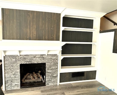 Gas Fireplace with Built Ins