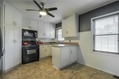 11407 W 68th Terrace, Shawnee, KS 66203 - photo 7