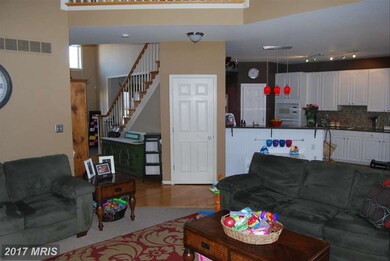 6110 Flemish Blue Ct, Sykesville, MD 21784 - photo 7