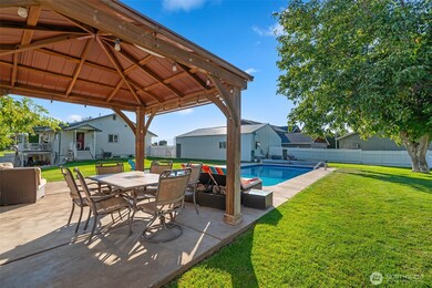 3110 1st St SE, East Wenatchee, WA 98802 - photo 7