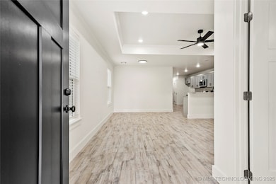 821 E 11th St, Claremore, OK 74017 - photo 4