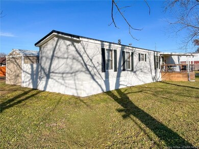 374 Worthington St, Worthington, IN 47471 - photo 2