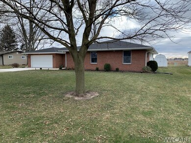 401 Woodlawn Dr, Wapakoneta, OH 45895 - photo 4