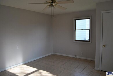 618 Nebeker St, Clinton, IN 47842 - photo 6