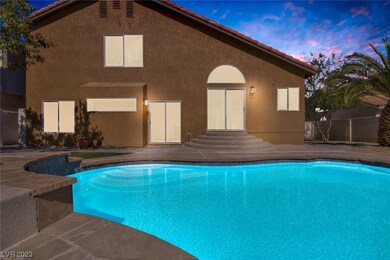 Sparkling pool located in the backyard. 3D Tour Av