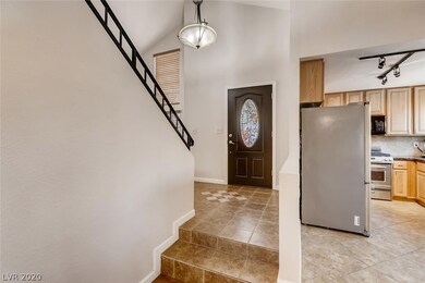 2708 Bianca Ct, Las Vegas, NV 89117 - photo 4