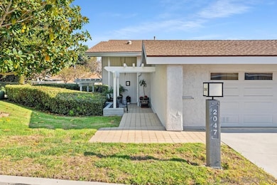 2047 Caminito Circulo Norte, La Jolla, CA 92037 - photo 5