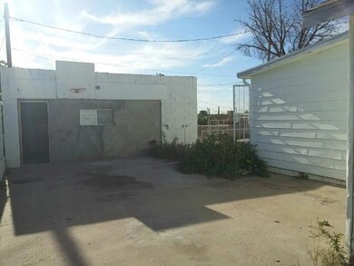 2710 N Raynor St, El Paso, TX 79930 - photo 3