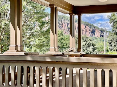 595 Central Ave, New Haven, CT 06515 - photo 4