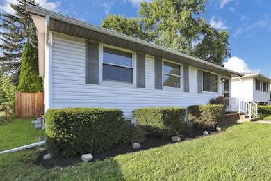 2152 Brookfield Rd, Columbus, OH 43229 - photo 7