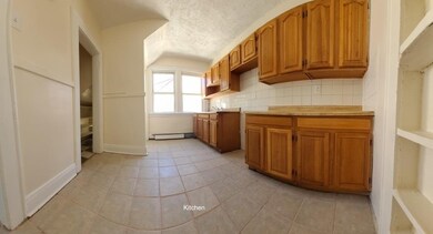 301 Goldsmith Ave unit 303, Newark, NJ 07112 - photo 3