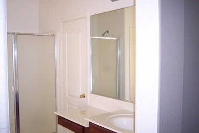 Master bath sink 2 shower