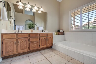 21-Master Bathroom