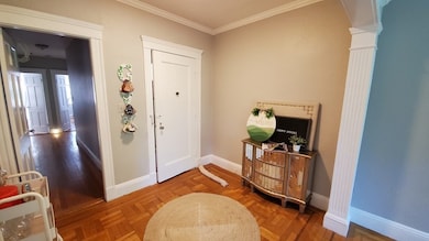 104 Toxteth St unit 3, Brookline, MA 02446 - photo 3