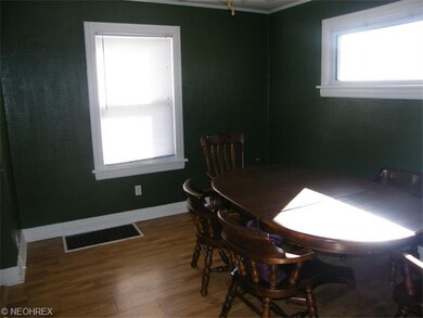 Formal dining room