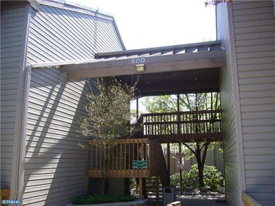 603 Pritchard Place unit 603, Newtown Square, PA 19073 - photo 2