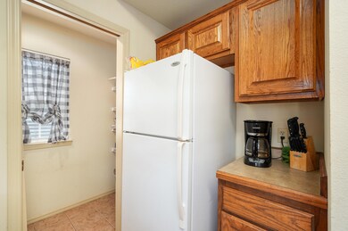 5 Bermuda Dr Unit 2-8