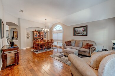 3118 Hopeton Dr, Spring, TX 77386 - photo 3