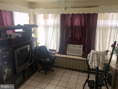 1222 N 14th St, Reading, PA 19604 - photo 5