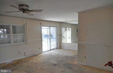 303 Yorknolls Dr, Capitol Heights, MD 20743 - photo 6