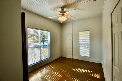 405 S Birch St, Springtown, TX 76082 - photo 7