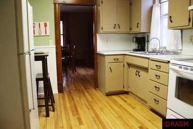 909 N Minnesota St, New Ulm, MN 56073 - photo 4