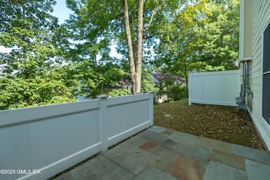 241 Weaver St unit 12E, Greenwich, CT 06831 - photo 7