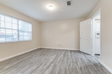 119 Oakwood Dr, Spring, TX 77386 - photo 5