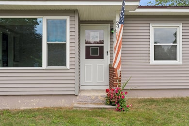 295 S Main St, Auburn, ME 04210 - photo 6