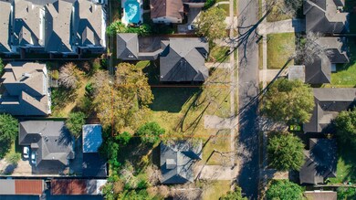 1730 Bayram Dr, Houston, TX 77055 - photo 7