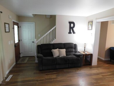 302 Lower Chipmunk Ct, Bushkill, PA 18324 - photo 7