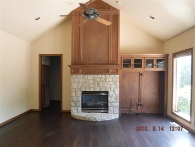 2100 Arbor Valley Dr, Edmond, OK 73025 - photo 4