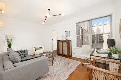 232 E 6th St unit 6E, New York, NY 10003 - photo 3