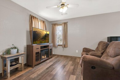 835 Eisenhower Rd, Denison, TX 75020 - photo 3