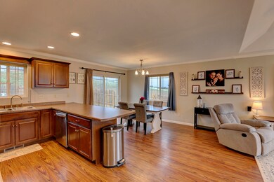 6 Kitchen