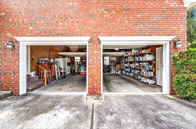 405 Harlow Dr, Fayetteville, NC 28314 - photo 3