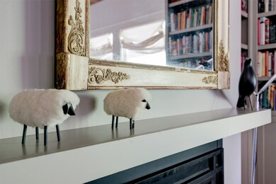 1747 Harold St, Houston, TX 77098 - photo 6