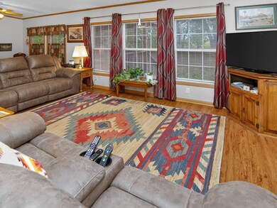 1170 Darrel Ave, Glen Rose, TX 76043 - photo 6