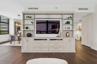 680 N Lake Shore Dr unit 321, Chicago, IL 60611 - photo 5