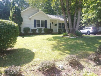 37 S River Dr, Stuarts Draft, VA 24477 - photo 2