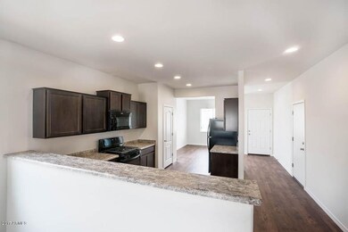 LGIHomes_Bisbee_L_05