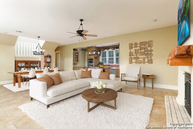 18922 Hillside Dr, Helotes, TX 78023 - photo 4