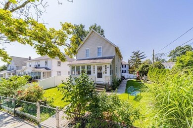 39 Falmouth St, Indian Orchard, MA 01151 - photo 4