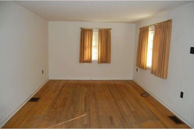 1505 Walnut St, Coatesville, PA 19320 - photo 4