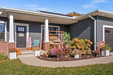 3103 Fox Creek Rd, Bloomington, IL 61705 - photo 3