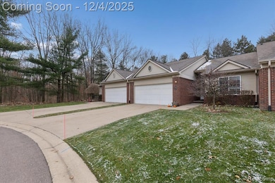 290 Wood Point, Howell, MI 48843 - photo 4