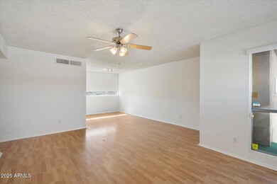 2673 E Oakleaf Dr, Tempe, AZ 85281 - photo 7