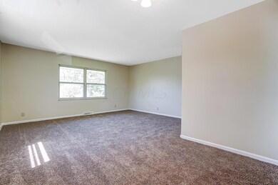 669 Kellner Living Room 3